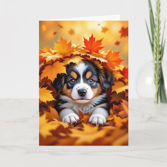 Carte Chien chic mignon dans les feuilles d'automne (Devant)
