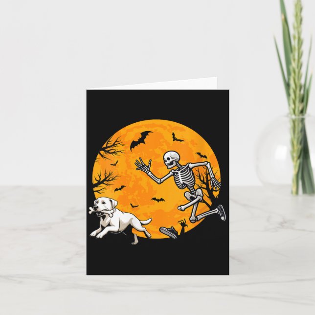 Carte Chien de squelette de Halloween pour femmes poursu (Devant)