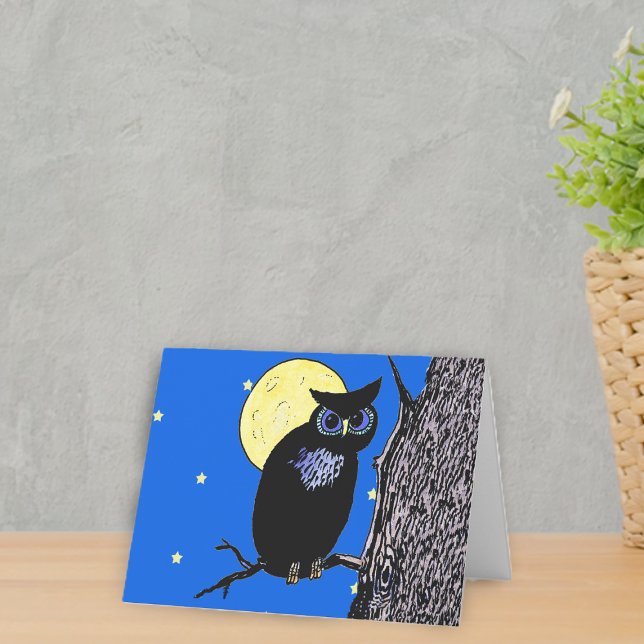 Carte Chouette noire assise sur la branche dans les étoi (Black night owl in moonlight stars in black tree on notecard.)