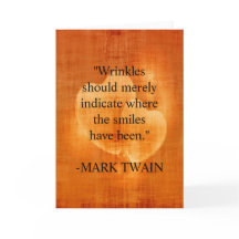 Citation d'anniversaire de Mark Twain avec des cœu