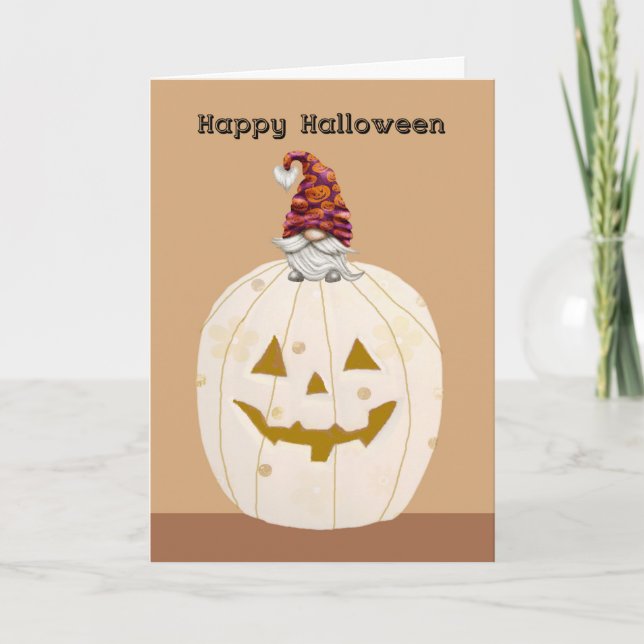 Carte Citrouille beige d'Halloween avec Gnome (Devant)