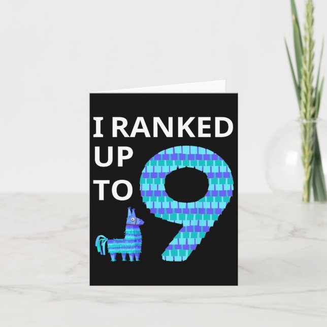 Carte Classé Jusqu'À 9 Jeu Vidéo Anniversaire Llama Piña (Devant)