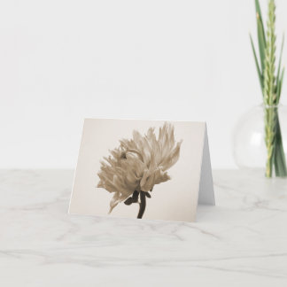 Carte copie de sépia de dahlia