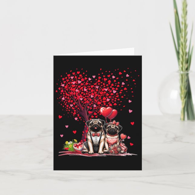 Carte Couple de Pug Cotume Saint-Valentin Arbre Cœurs Mi (Devant)