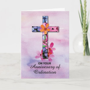 Carte Croix de fleurs pour l'anniversaire de l'ordinatio