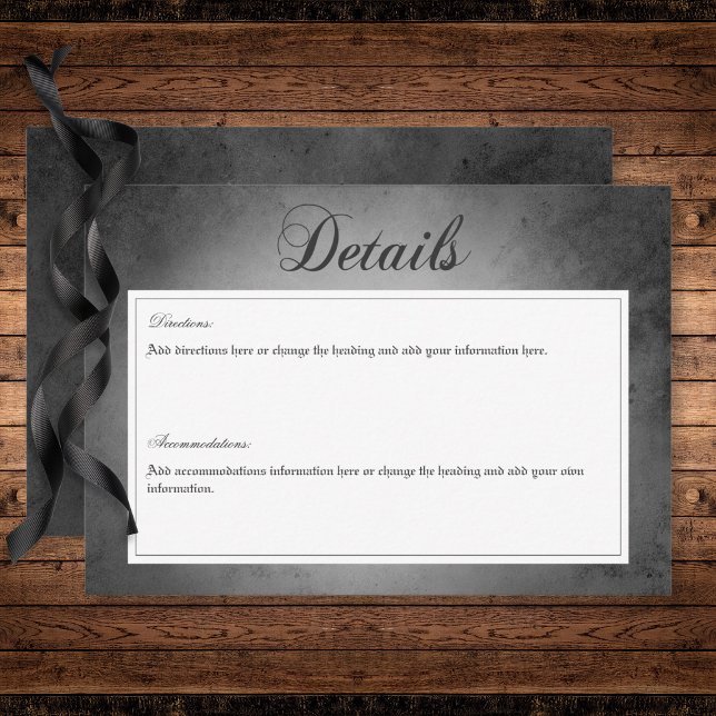 Carte D'accompagnement Aquarelle noire gothique foncée Détails de la teig (Dark Gothic Black Watercolor Moth Details Enclosure Card)