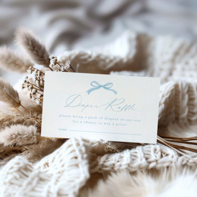 Carte D'accompagnement Baby shower simple à roulettes bleu (Simple blue bow boys baby shower invitation diaper raffle enclosure cards.)