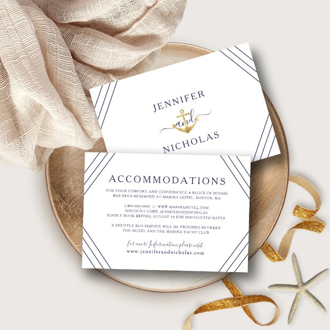 Carte D'accompagnement Bandes nautiques Gold Mariage Détails de l'héberge (Front / Back Nautical Stripes Gold Wedding Accommodation Detail Enclosure Card)