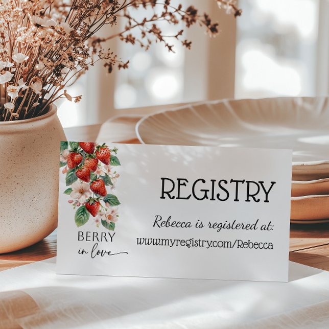 Carte D'accompagnement Berry in Love Strawberry Bridal Shower Registry (Créateur téléchargé)