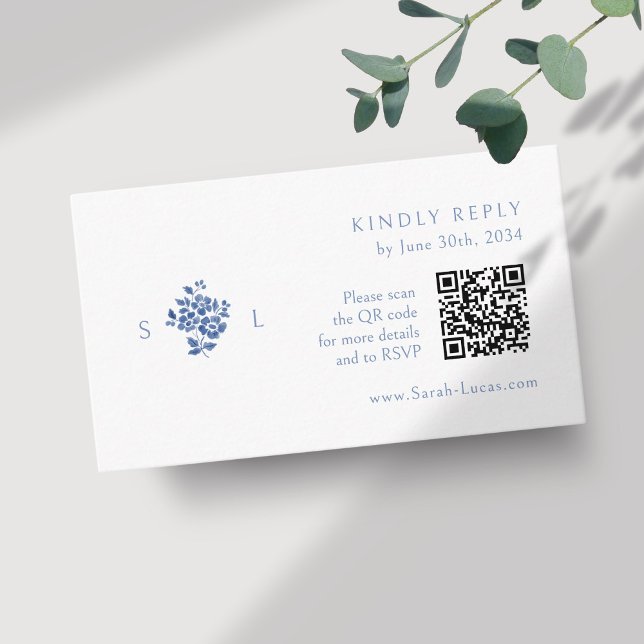 Carte D'accompagnement BLANCHE | Monogramme floral QR Code Mariage RSVP (Créateur téléchargé)