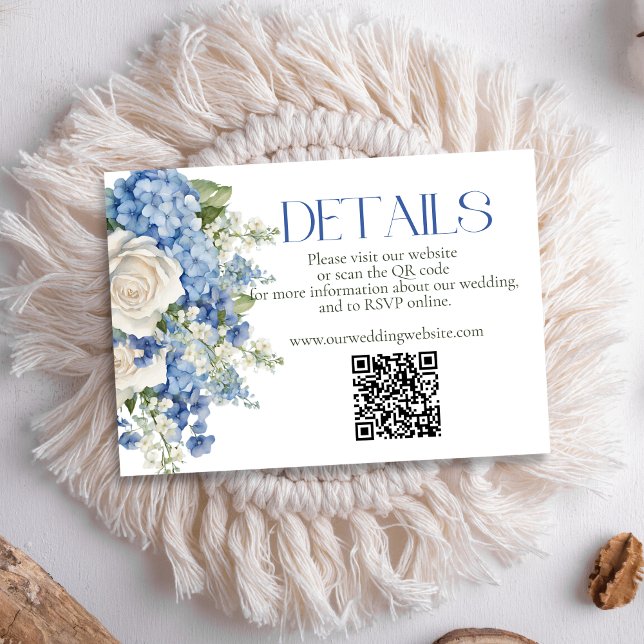 Carte D'accompagnement Blue Hydrangea White Floral Mariage QR Code Site (Créateur téléchargé)