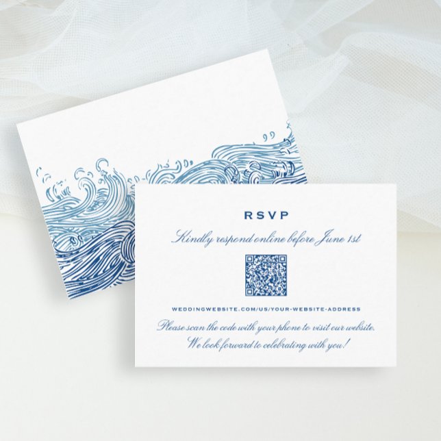 Carte D'accompagnement Blue Ocean Waves Mariage en ligne RSVP QR Code (Blue Ocean Waves wedding QR Code RSVP insert card from Concertina Press)