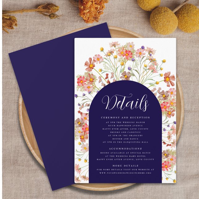 Carte D'accompagnement Boho Floral Arch Navy Blue Détails du Mariage de a (Boho rustic floral arch navy blue and white wedding details enclosure card Elegant script fall color)
