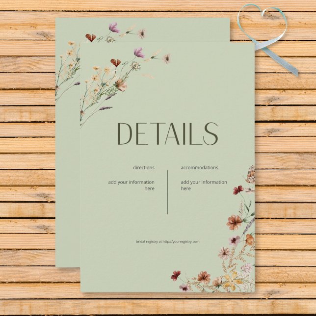 Carte D'accompagnement Bouquet de Fleur sauvage vert Sage moderne Détails (Modern Sage Green Wildflower Bouquet Wedding Details Card)