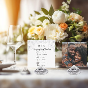 Carte D'accompagnement Calendrier élégant de mariage moderne avec photos