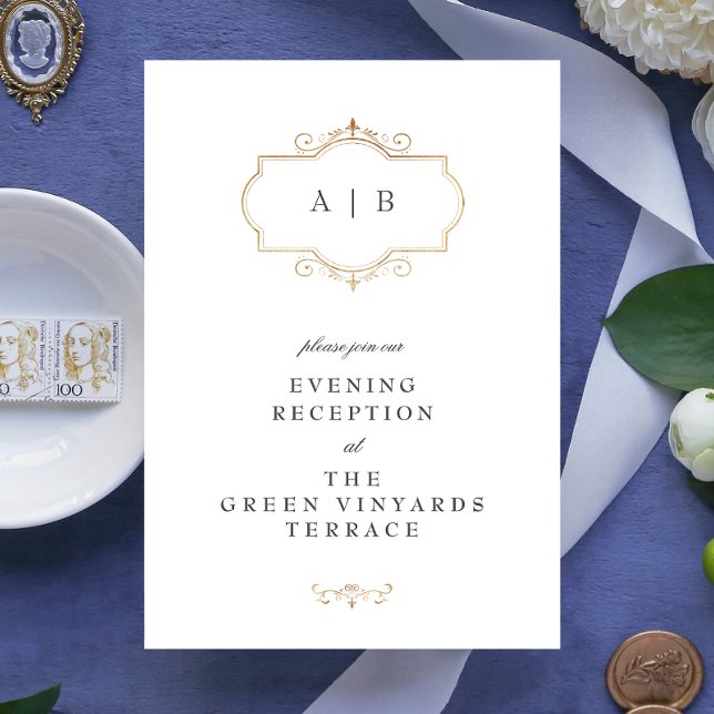 Carte D'accompagnement classique romantique mariage monogramme d'or tradi (Créateur téléchargé)