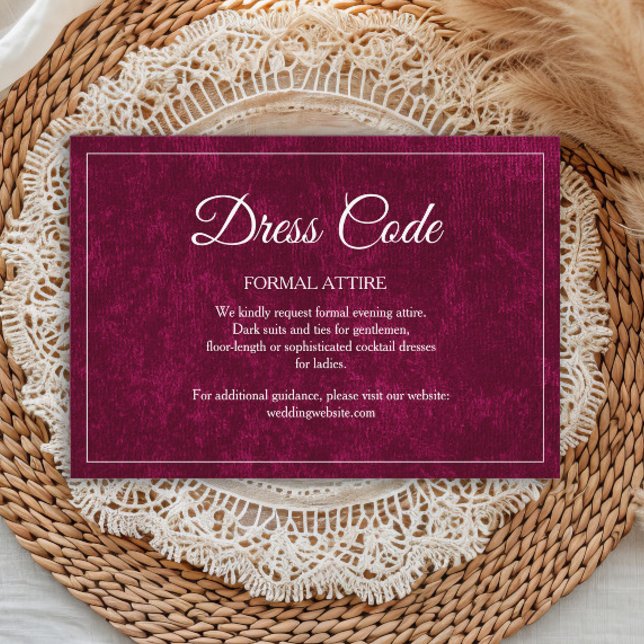 Carte D'accompagnement Code de robe de mariage élégant classique bordeaux (Burgundy/berry velvet wedding dress code card)