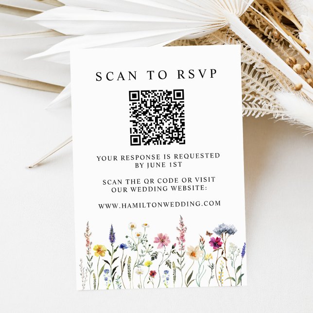 Carte D'accompagnement Code QR de réponse au mariage de prairie de fleurs (Créateur téléchargé)