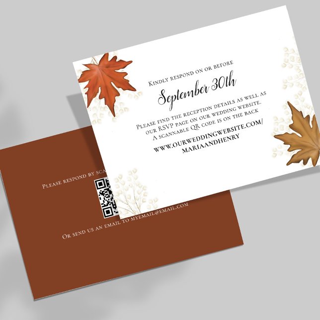Carte D'accompagnement Code QR de réponse pour un mariage d'automne avec  (A fall autumn style wedding rsvp card. )
