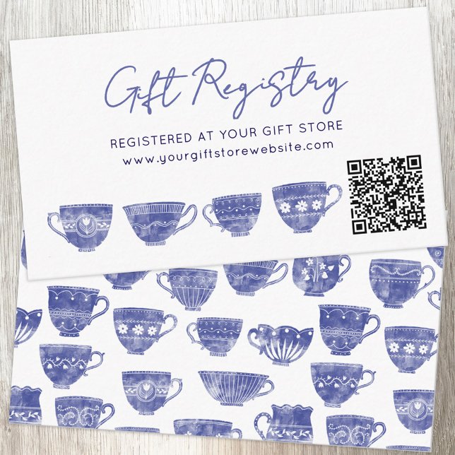 Carte D'accompagnement Code QR du registre de cadeaux de mariage à la tas (Bridal shower gift registry custom text QR code enclosure card blue watercolor teacup tea party)
