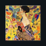 Carte D'accompagnement Dame Gustav Klimt avec ventilateur<br><div class="desc">Cartes de boîtier représentant la peinture à l’huile de Gustav Klimt Lady with Fan (1918). Une femme portant un kimono bleu tient un ventilateur rouge contre un arrière - plan jaune coloré de fleurs et de paons. Un grand cadeau pour les amateurs de Japonisme et d'art européen.</div>