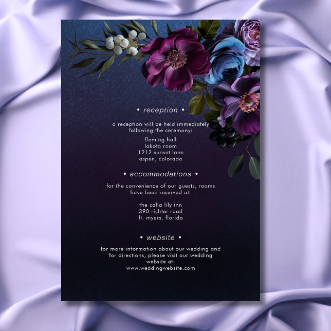Carte D'accompagnement Dark Moody Blue Lavender Floral Moderne Mariage (Dark Moody Blue Lavender Floral Modern Wedding Enclosure Card)