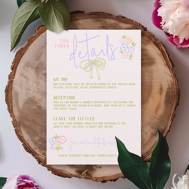 Carte D'accompagnement Détail de mariage pastel moderne d'un nœud dessiné (Ivory pastel modern trendy hand drawn written  bow vintage floral wedding invitation details card)