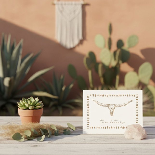 Carte D'accompagnement Détails de mariage crâne de vache Boho désert (Desert Boho Cow Skull Wedding Details Enclosure Card)