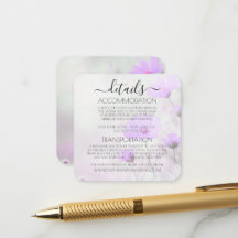Détails de mariage de fleurs violettes simples per