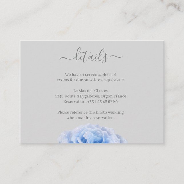 Carte D'accompagnement Dusty Blue Rose Grey Floral Mariage Hotel Détail (Devant)