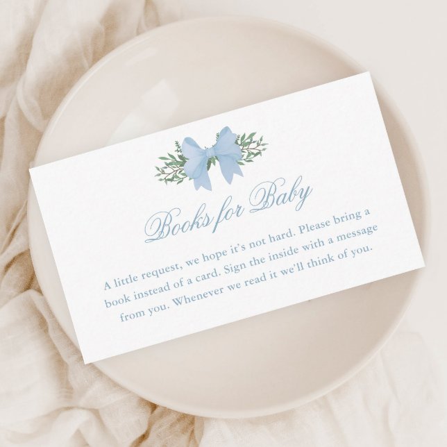 Carte D'accompagnement Elégant Baby shower de boue bleue Livres pour bébé (Elegant blue bow greenery books for baby shower enclosure cards.)