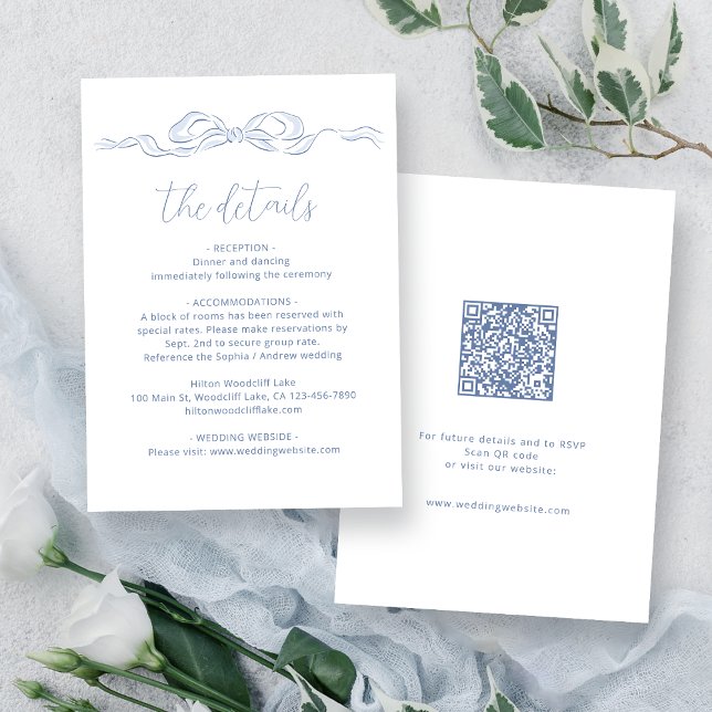 Carte D'accompagnement Elégant bleu Dusty Main Draw Bow Détails du Mariag (Elegant Dusty Blue Hand Drawn Bow Wedding Details Enclosure Card)