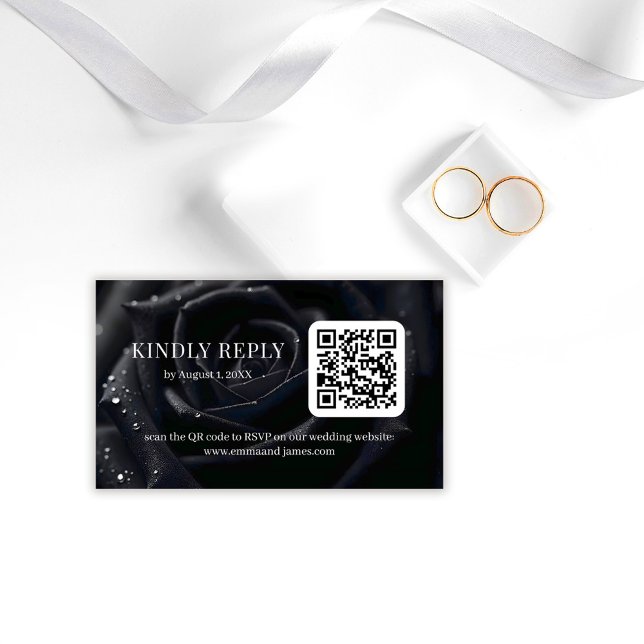 Carte D'accompagnement Elegant Floral Midnight Rose QR Code Wedding RSVP (Créateur téléchargé)