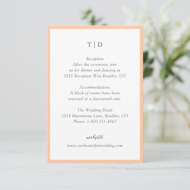 Carte D'accompagnement Élégant Peach Monogramme Mariage moderne (Debout devant)