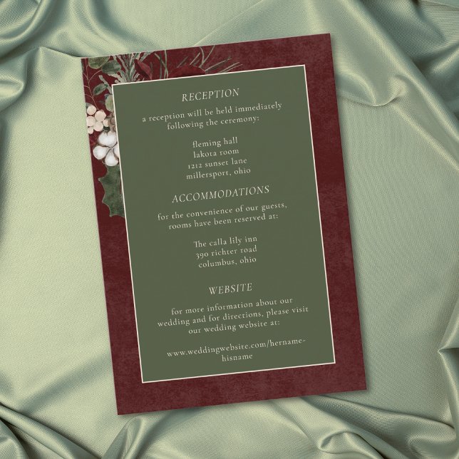 Carte D'accompagnement Elegant Winter Berries & Pine Burgundy Wedding (Elegant Winter Berries & Pine Burgundy Wedding Enclosure Card)