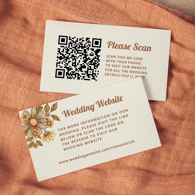 Carte D'accompagnement Fleurs rétro | Site Mariage Code QR (Wedding website cards with retro flowers and a scannable QR code)