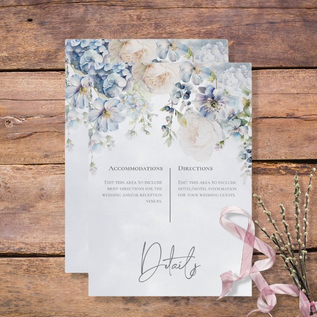 Carte D'accompagnement Floral bleu & blanc Détails modernes (Blue & White Floral Modern Wedding Details Enclosure Card)