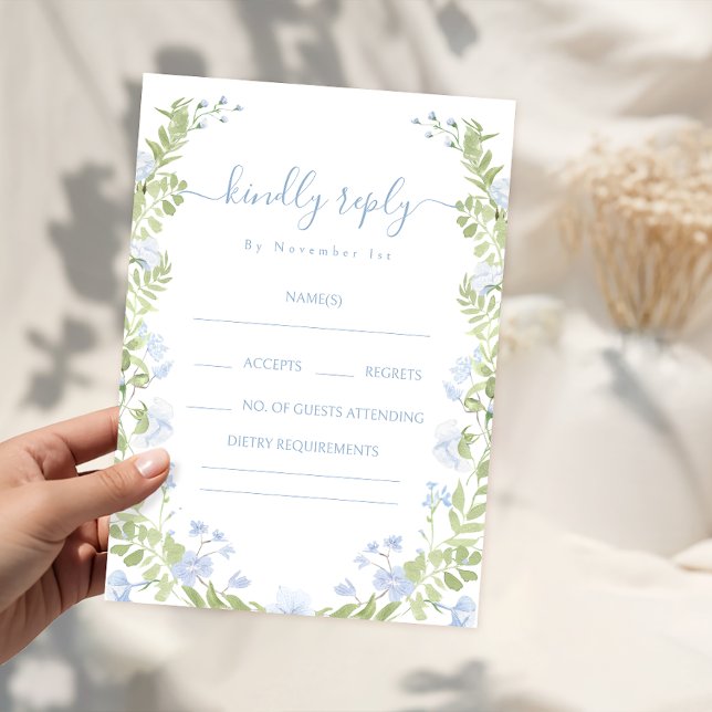 Carte D'accompagnement Light Blue Floral Greenery Wedding RSVP Cards (Créateur téléchargé)