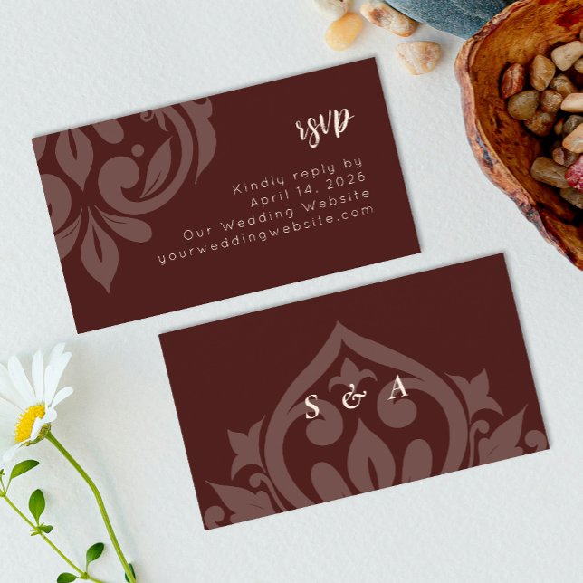 Carte D'accompagnement Mahogany Red Elegant Minimal Damask Mariage RSVP (Créateur téléchargé)