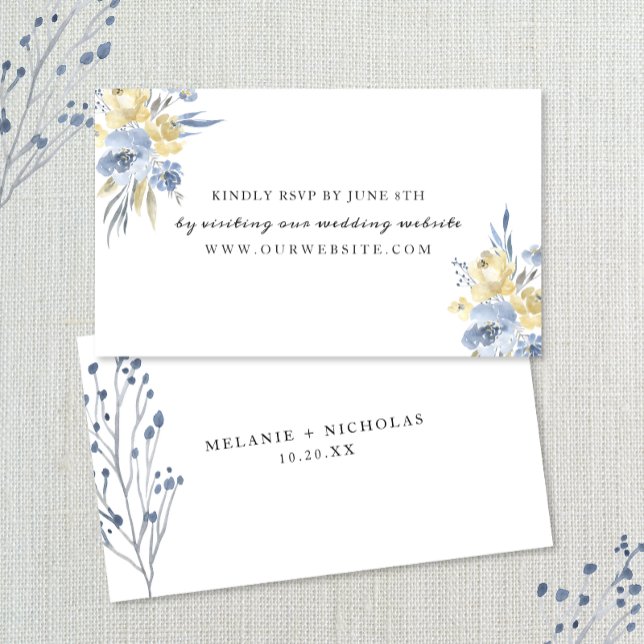 Carte D'accompagnement Mariage bleu Dusty Floral RSVP en ligne (Créateur téléchargé)