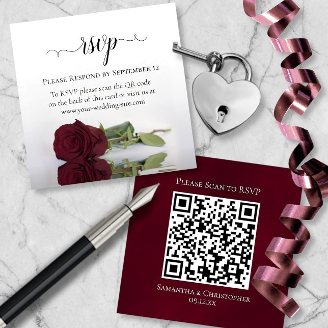 Carte D'accompagnement Mariage élégant Rose Bourgogne RSVP QR Code (Front/Back)