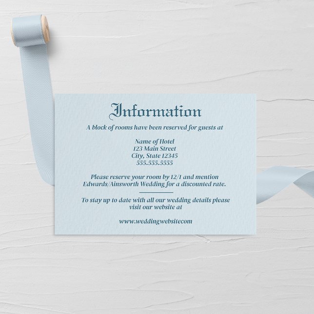Carte D'accompagnement Mariage Pastel Blue Leaf et Floral Monogram (Créateur téléchargé)