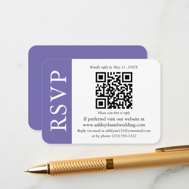 Carte D'accompagnement Mariage QR moderne RSVP Periwinkle et blanc (Devant/Arrière en situation)