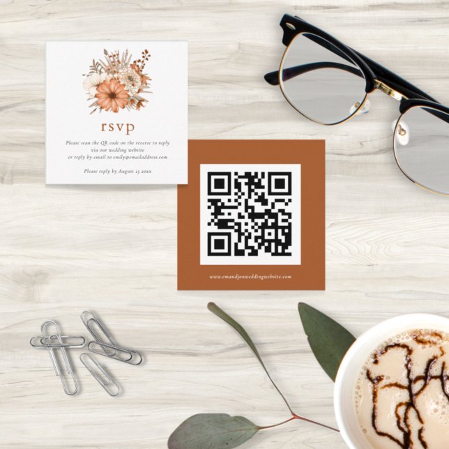 Carte D'accompagnement Mini fleurs d'automne QR Code Mariage en ligne RSV (Créateur téléchargé)