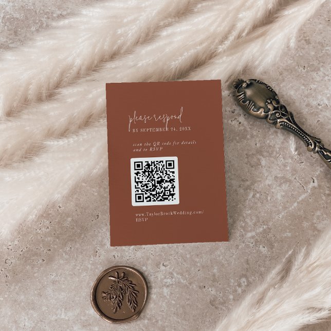 Carte D'accompagnement Moderne Chic en terre cuite rouille QR Code RSVP (Créateur téléchargé)