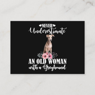 Carte D'accompagnement Ne Sous-Estimez Jamais Une Vieille Femme Avec Grey