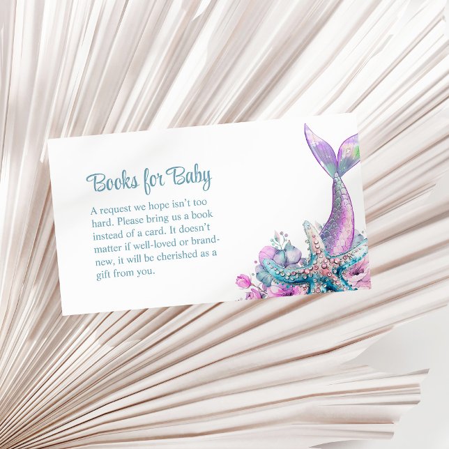 Carte D'accompagnement Pastel Floral Mermaid Tail Starfish Livres pour bé (Pastel Floral Mermaid Tail Starfish Books for Baby Enclosure Card on a sunny neutral dry palm leaf.)