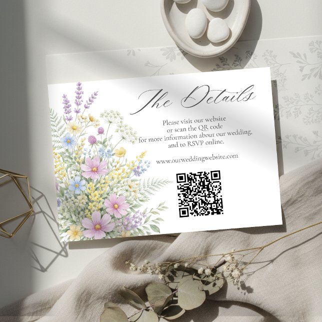 Carte D'accompagnement Pastel Wildflower Floral Garden Wedding Website QR (Créateur téléchargé)