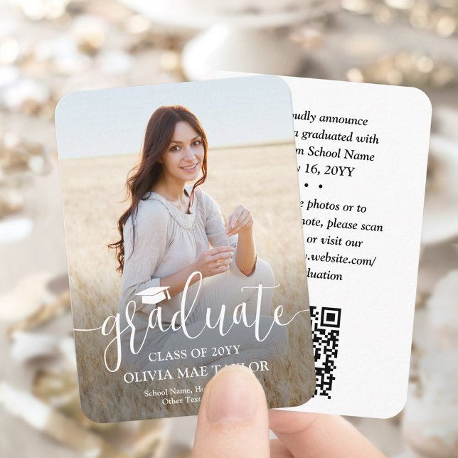 Carte D'accompagnement QR Code Mini Graduation Photo Moderne en blanc Scr (Créateur téléchargé)