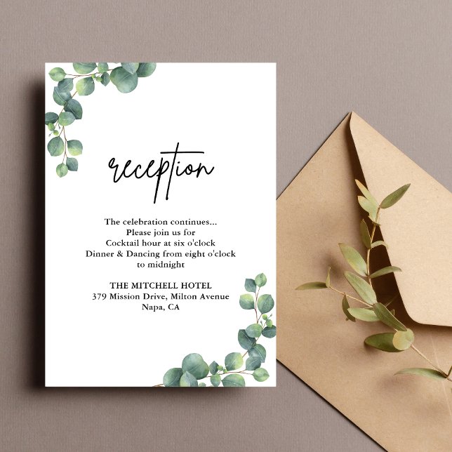 Carte D'accompagnement Réception de mariage avec verdure d'eucalyptus rus (Rustic eucalyptus greenery reception enclosure card shares details with natural charm.)